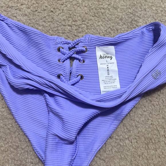 Salty Honey bikini - Picture 10 of 11